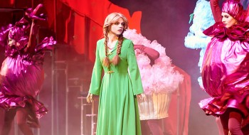 THE STOLEN PRINCESS CRISTMAS STAGE PERFORMANCE HAS WON THE AUDIENCE IN KIEV